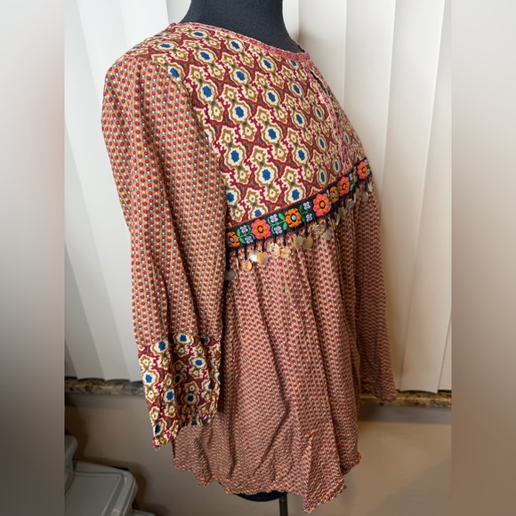 Umgee printed baby doll tunic embroidered sequin trim size Small - Picture 6 of 13